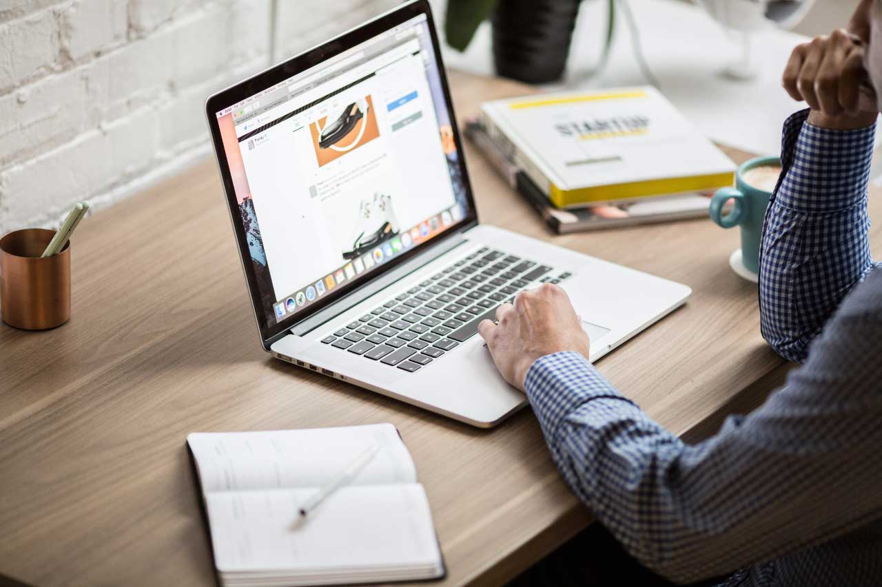 URL redirects 101 - different types of URL redirects