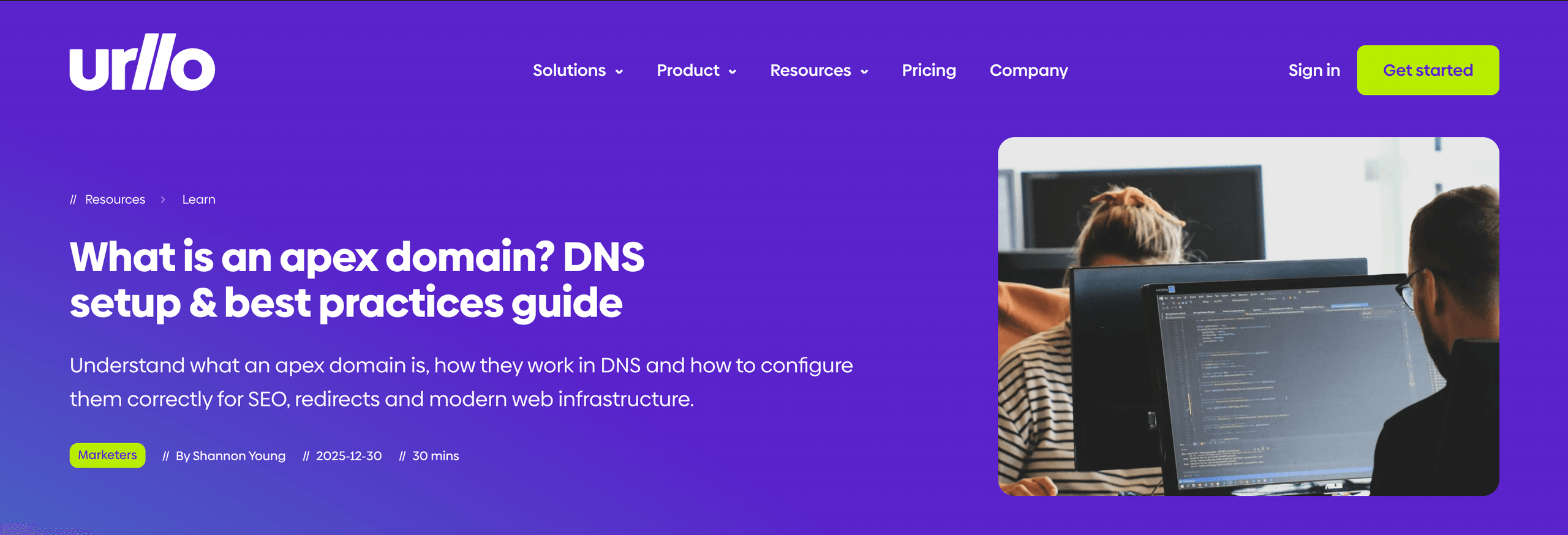 Screenshot of "What is an apex domain" blog from urllo.
